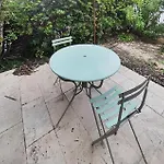 1 Bedroom Amazing In Saint-laurent-de-la-ca Casa vacanze