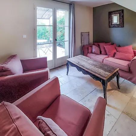 Prázdninový dům 1 Bedroom Awesome In Saint-laurent-de-la-ca